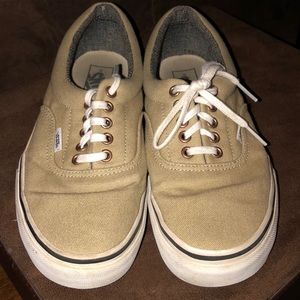 Worn Male Cream Vanilla Size 9.5 Vans